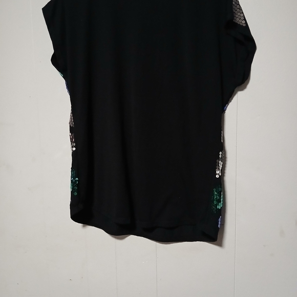 Dressbarn brand women's beautiful sequin Pullover top. Size 1X - Picture 7 of 9